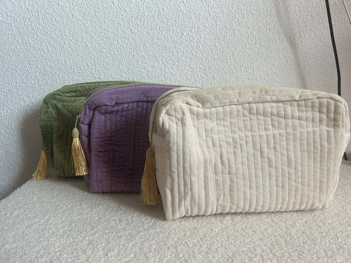 Trousses de toilette velours avec pompons